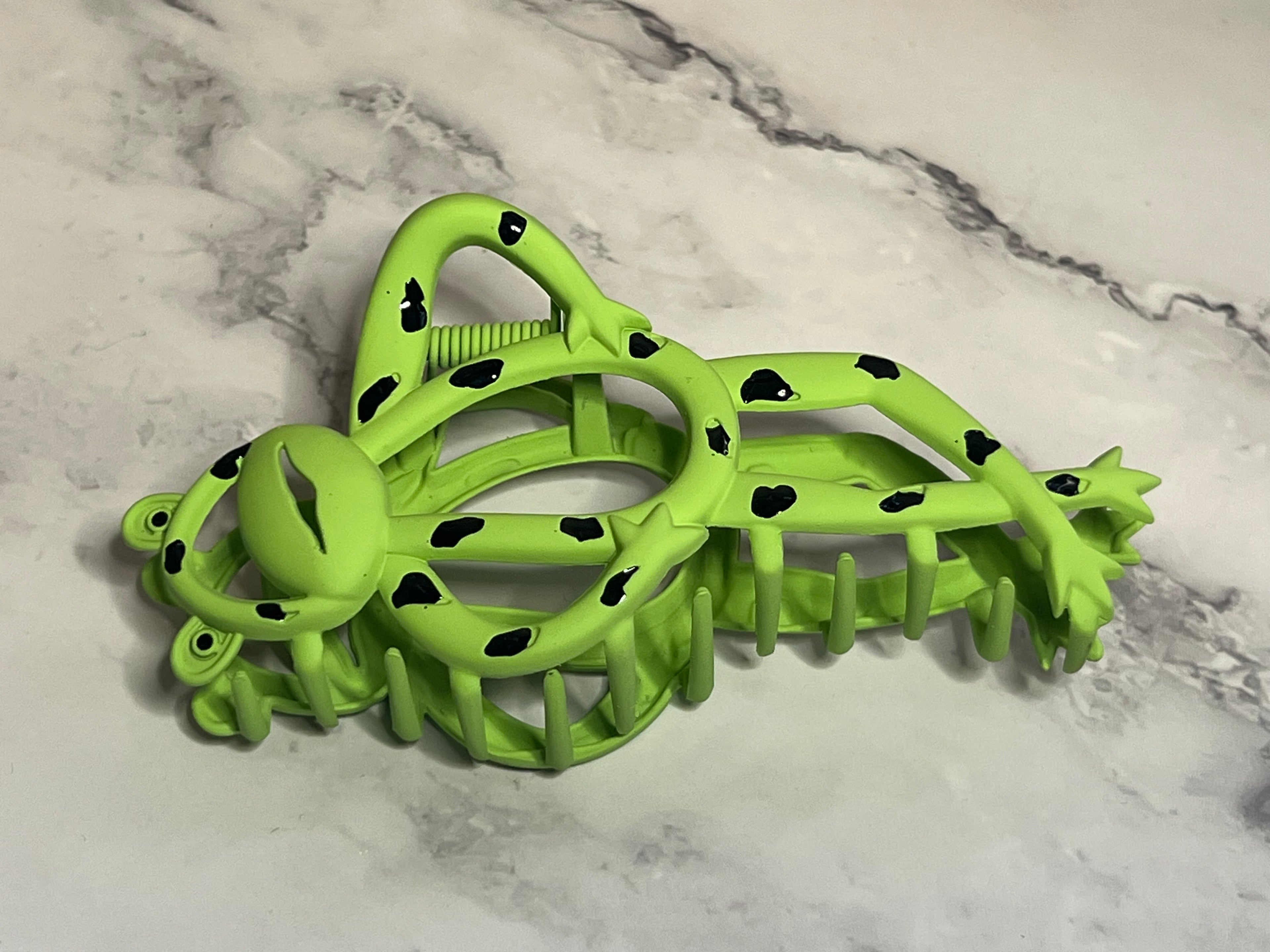 Hair Claw / Clip - Green Spotted Frog