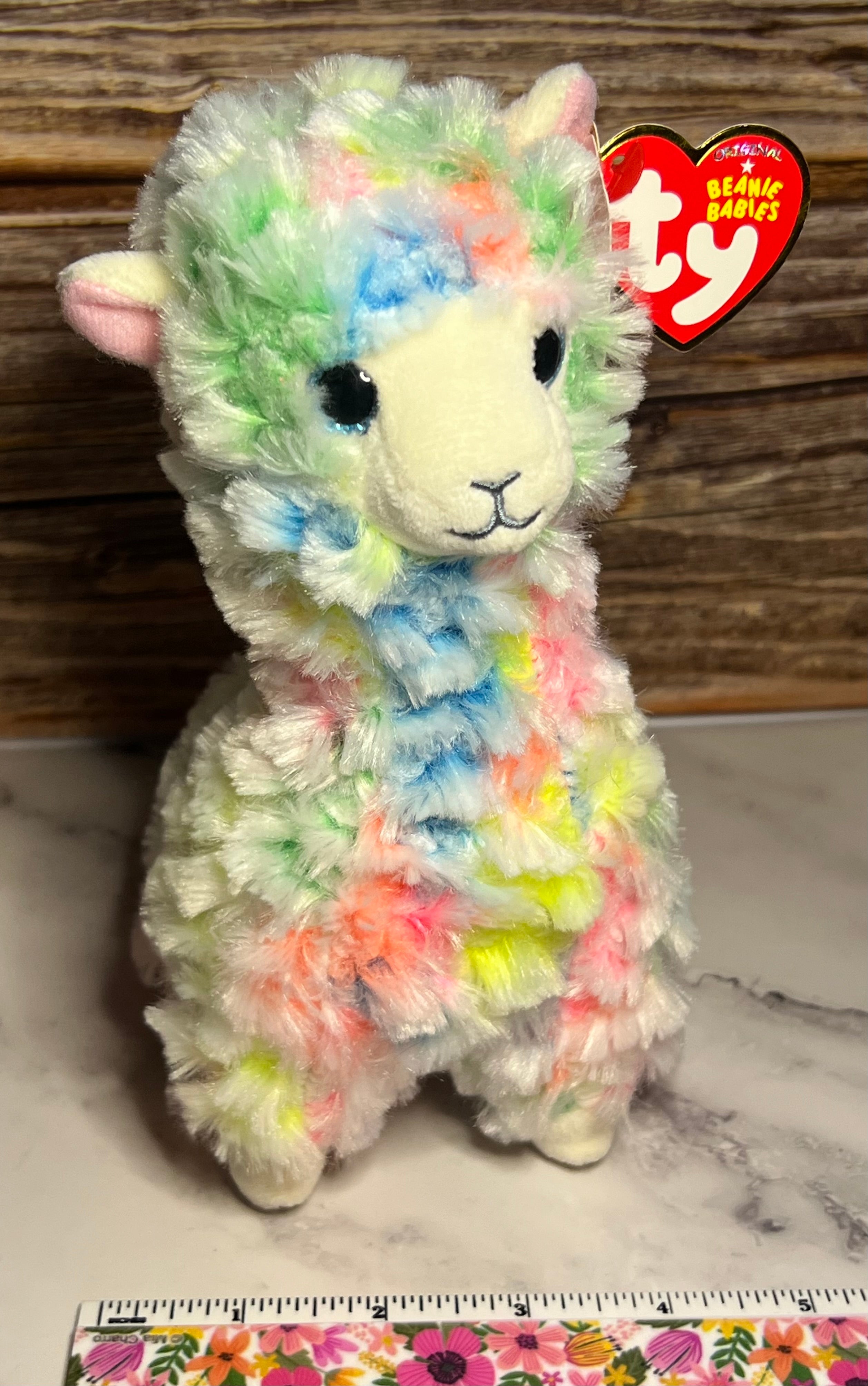 Ty Beanie Baby - Lola Llama / Alpaca